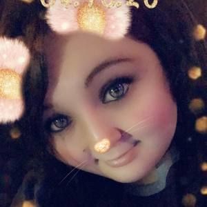 Meet your Posher, Chelcee